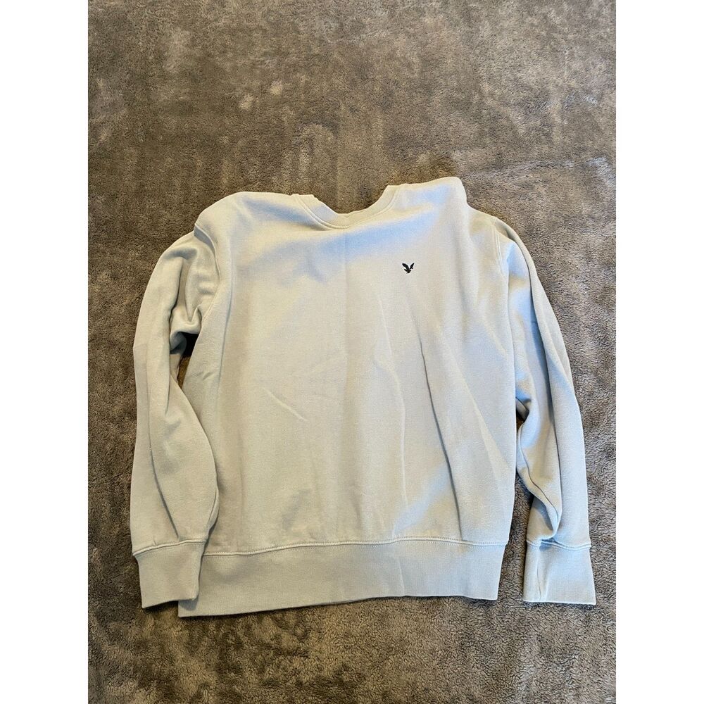 🩵 American Eagle Light Blue Washed Crewneck – Size S